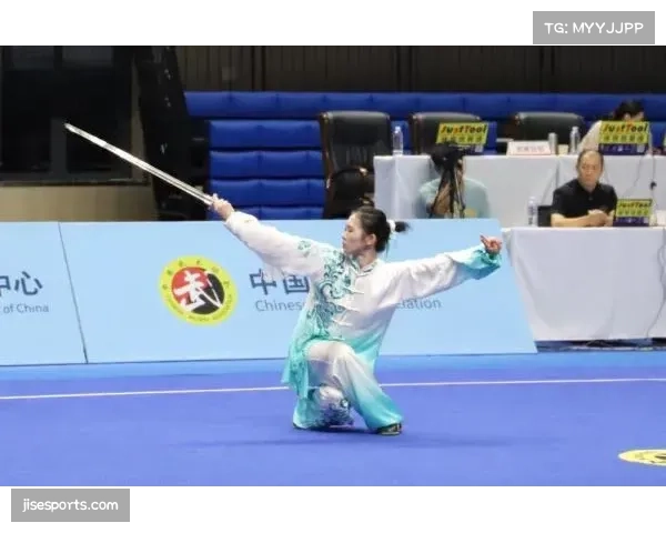 福建厦门选手王彦宇太极拳太极剑全能摘银 创厦门武术套路历史 福建厦门选手王彦宇太极拳太极剑全能摘银 创厦门武术套路历史