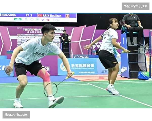 台北组合叶宏蔚-詹又蓁轻取队友 混双内战获胜